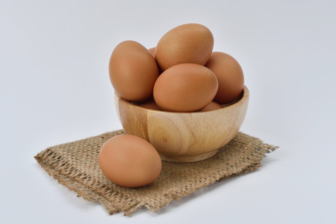 bowl-close-up-eggs-162712.jpg